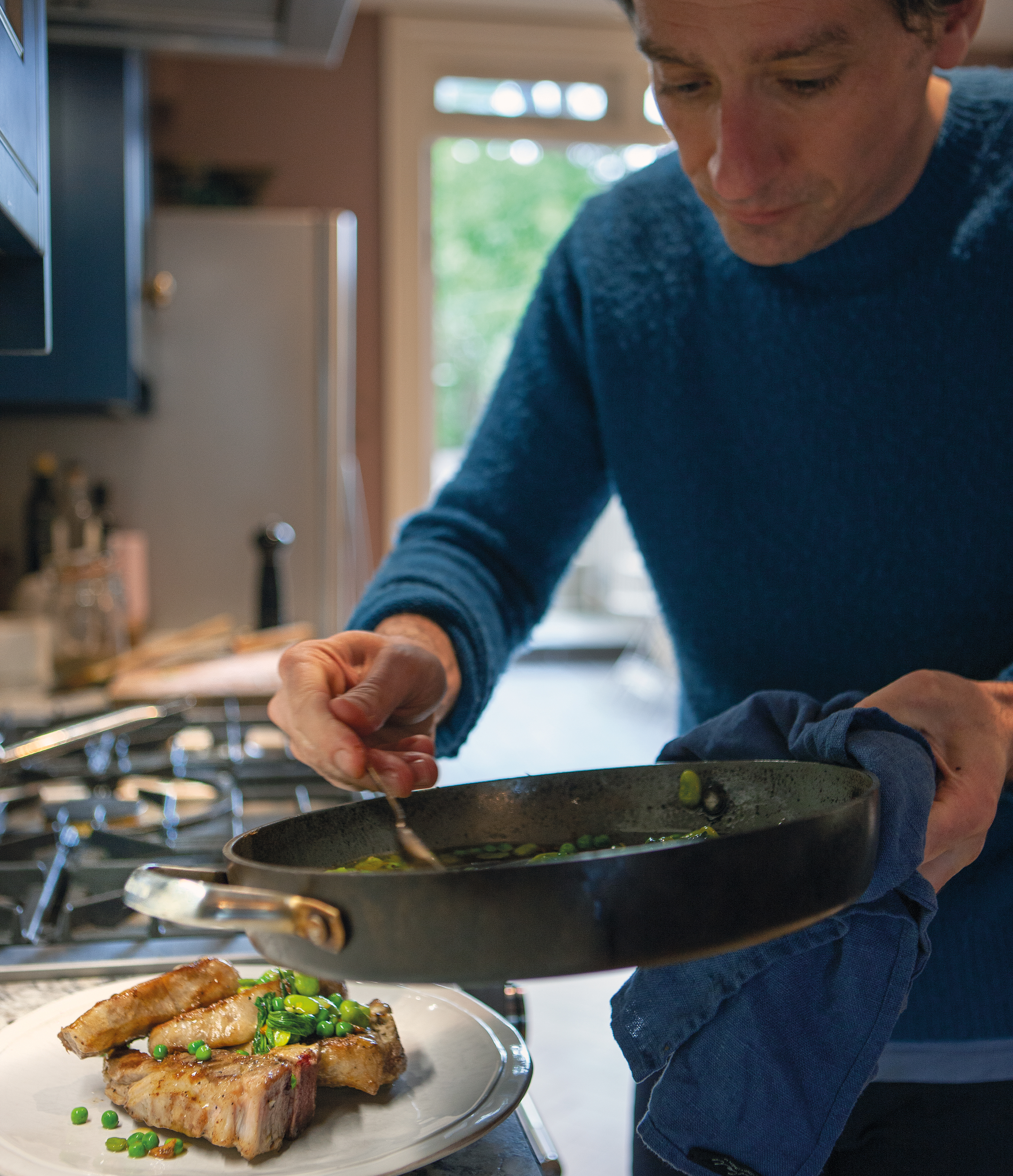 Chef Ben TIsh cooking