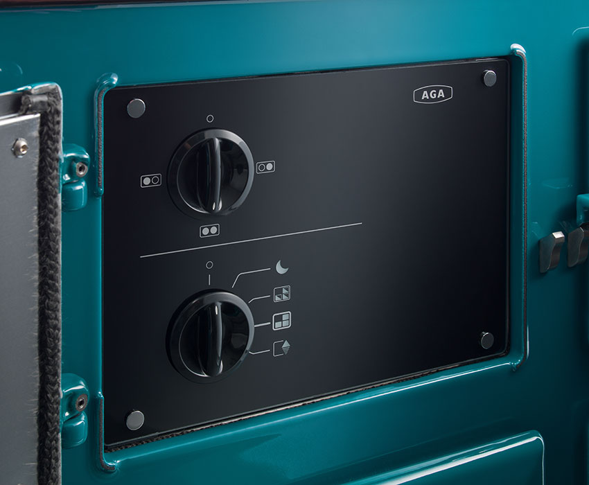 Control panel on the AGA R7 Series model