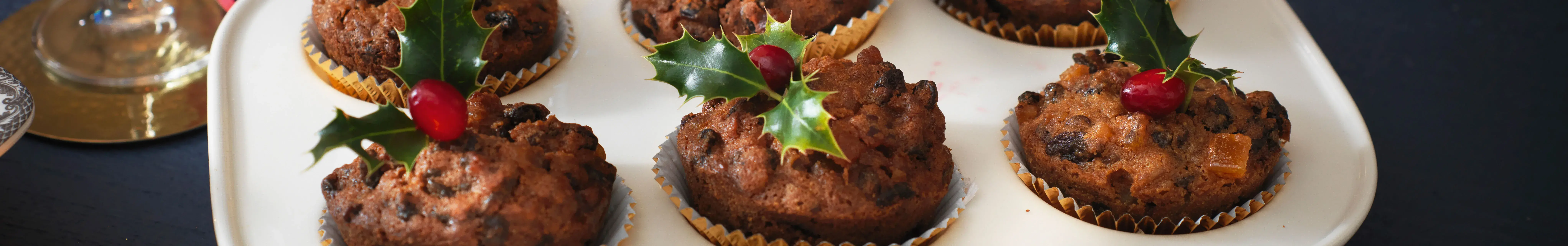 Individual Christmas Plum Puddings 