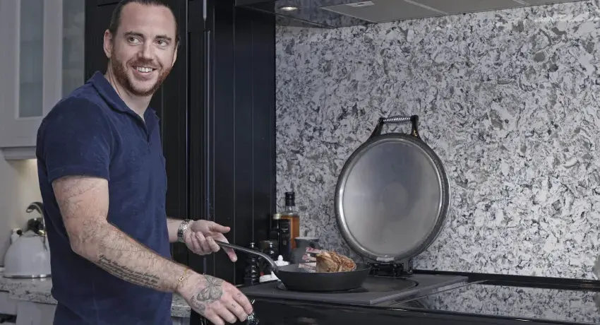 Chef Tom Sellers cooking on his AGA eR3 110