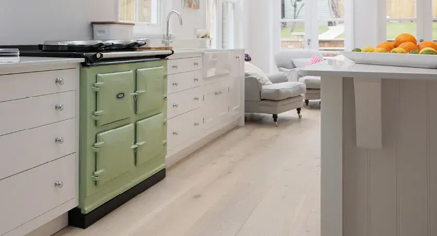 AGA 7 Series 100 in Olivine 