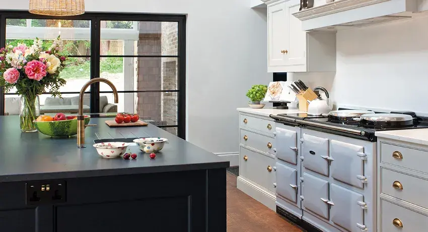 AGA 7 Series 150 in Pearl Ashes