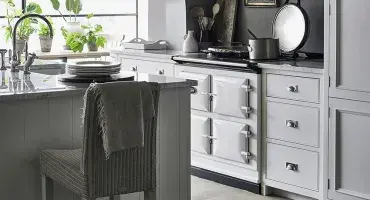 AGA cooker in White in a large Neptune Chichester Kitchen