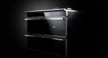  Image of the front of the ERA the glass AGA
