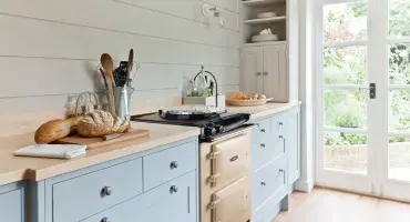 AGA cooker 60cm in cream