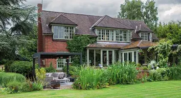 Pandora Maxton's house
