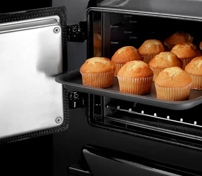 Muffins in the AGA baking oven 