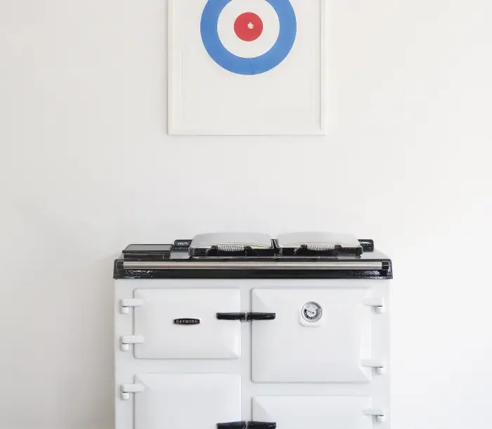 Rayburn 600 Series Rayburn Roomset in White