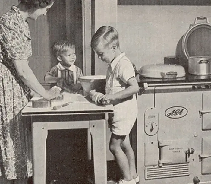 Vintage 1950s AGA advertisement 