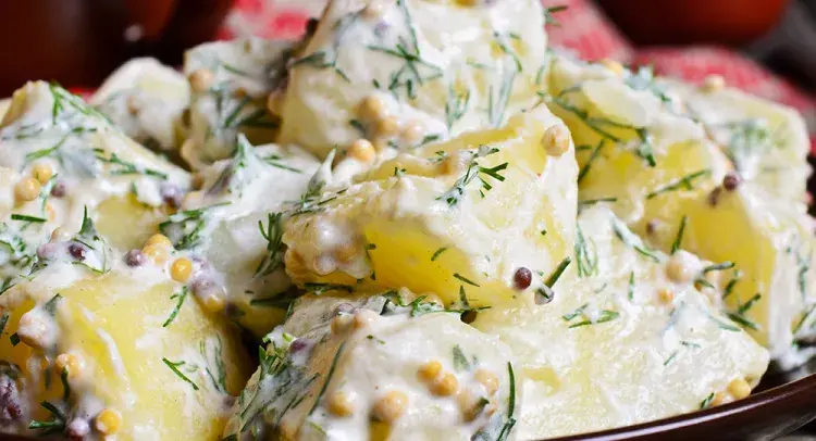 Kartoffeln Mit Spargel Und Kräutercreme