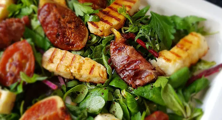 Griddled Figs & Halloumi Salad