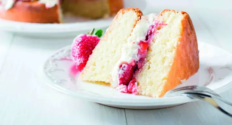 Victoria Sandwich Cake Slice