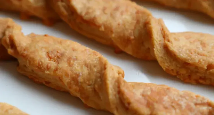 AGA Marmite Cheese Twists