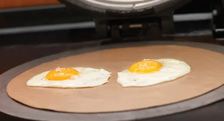 Frying eggs on the AGA hotplate
