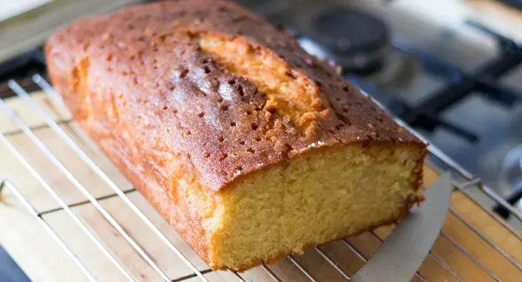 Lemon Drizzle Cake