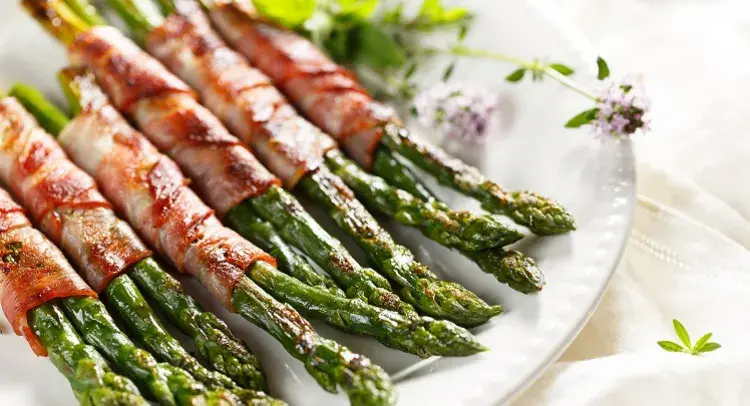 Prosciutto Wrapped Asparagus